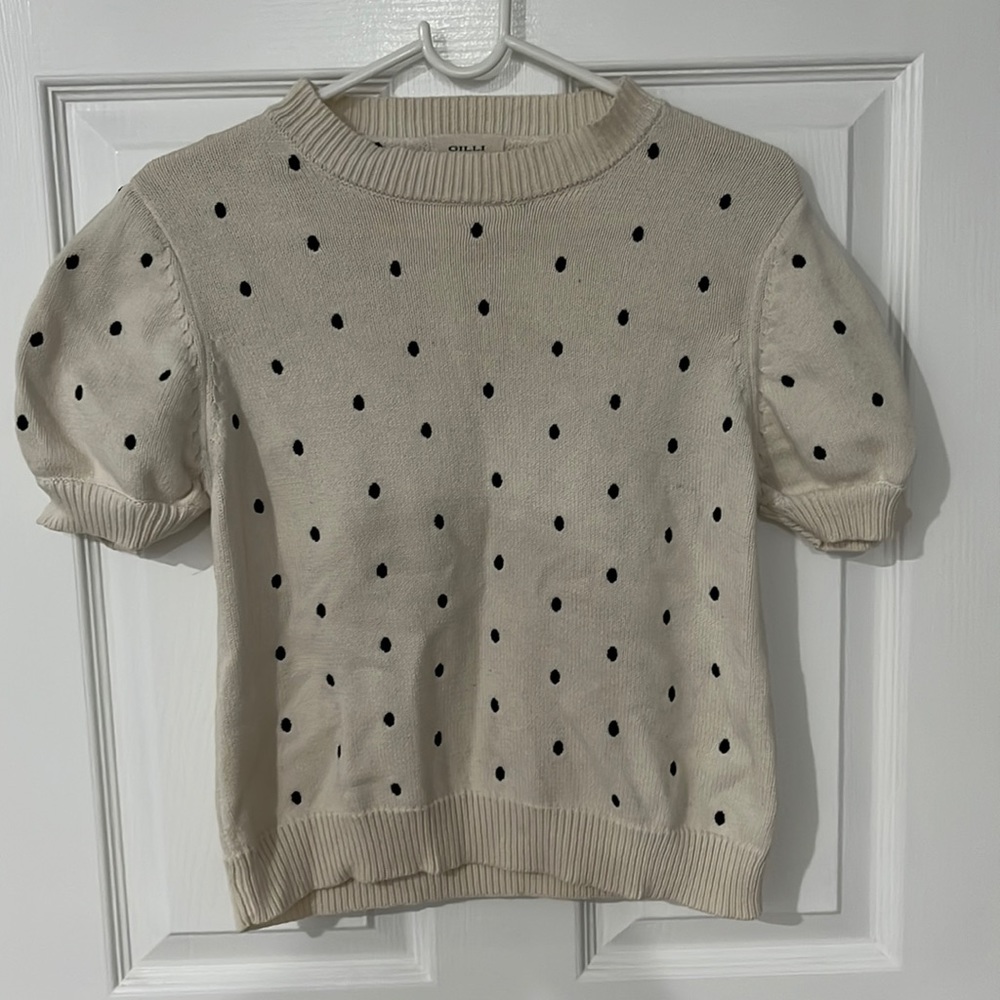 Womens top size M